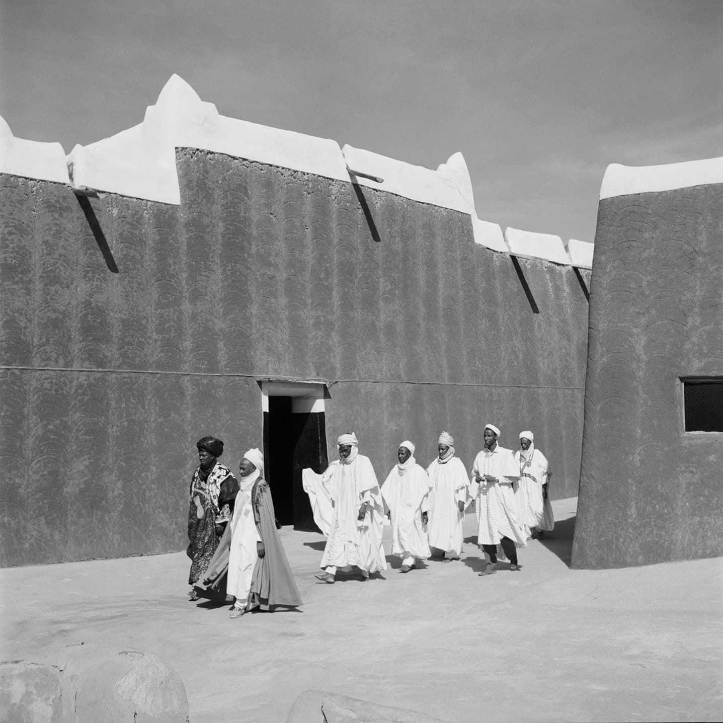 Archival Plate III • Earthen wall relief and royal attendants in Katsina.
